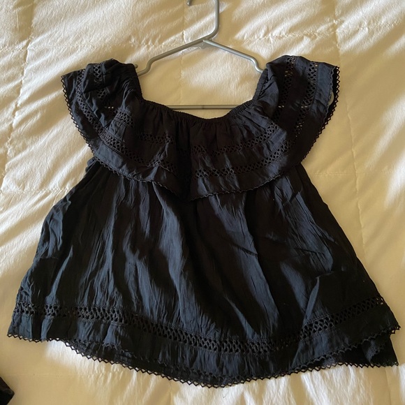 Aritzia Hollande Blouse - Picture 2 of 8